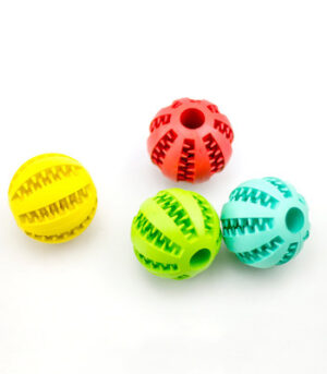 Rubber Mint Feeding Ball Built-in Food Storage Bin